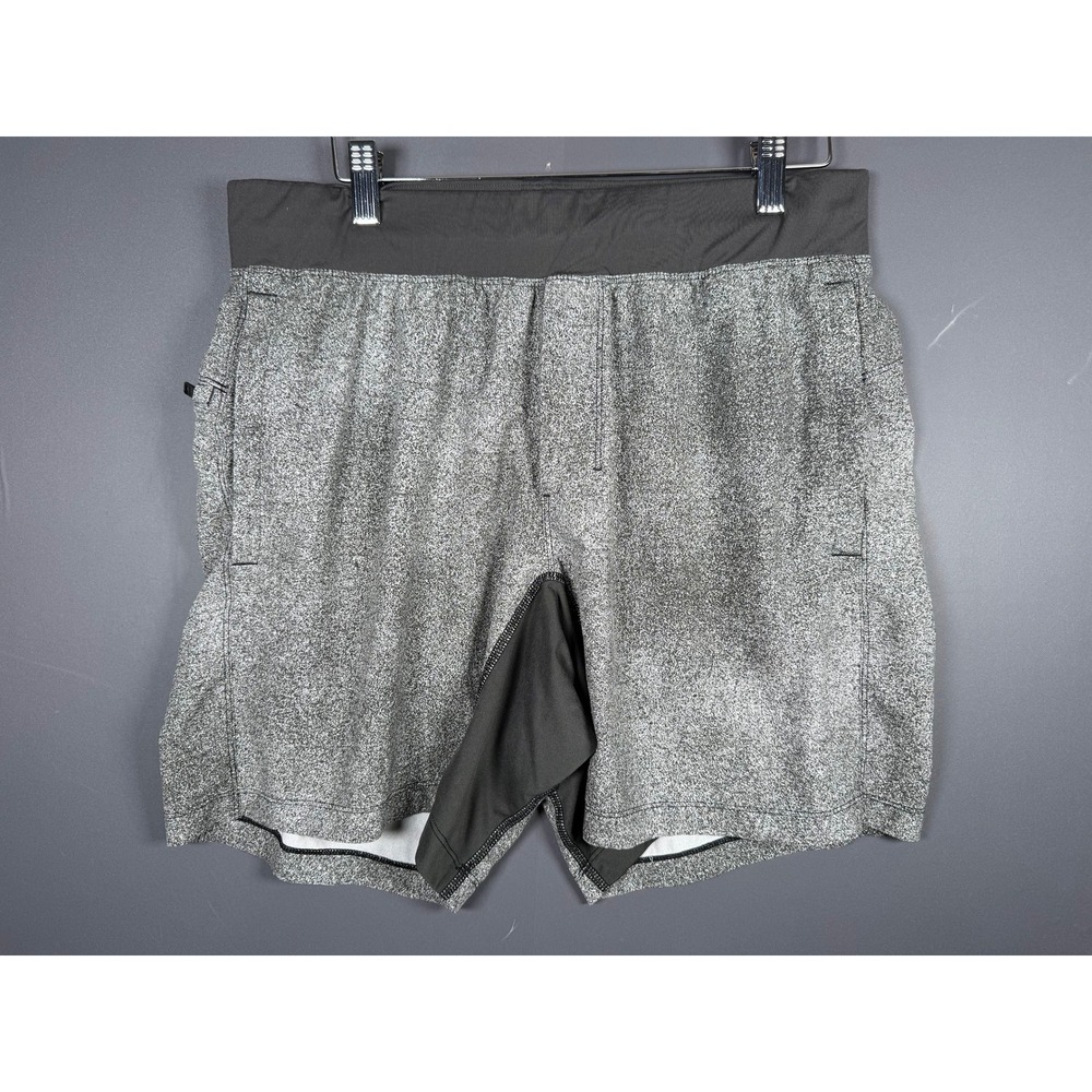Lululemon Mens Medium Grey Space Dye Athletic Training Shorts 7 Inch Inseam